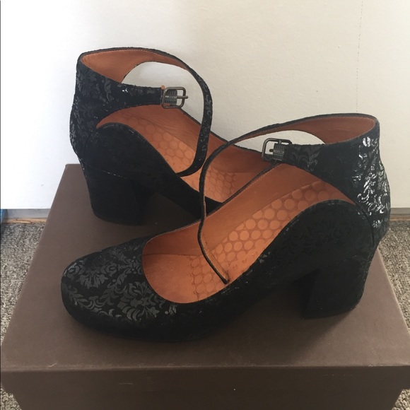 Chie Mihara Shoes - Chie Mihara black suede foiled block heels